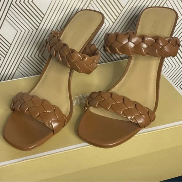 Michael Kors Clara Sandal Faux Braided Leather Brown Sz 8M - Picture 1 of 5